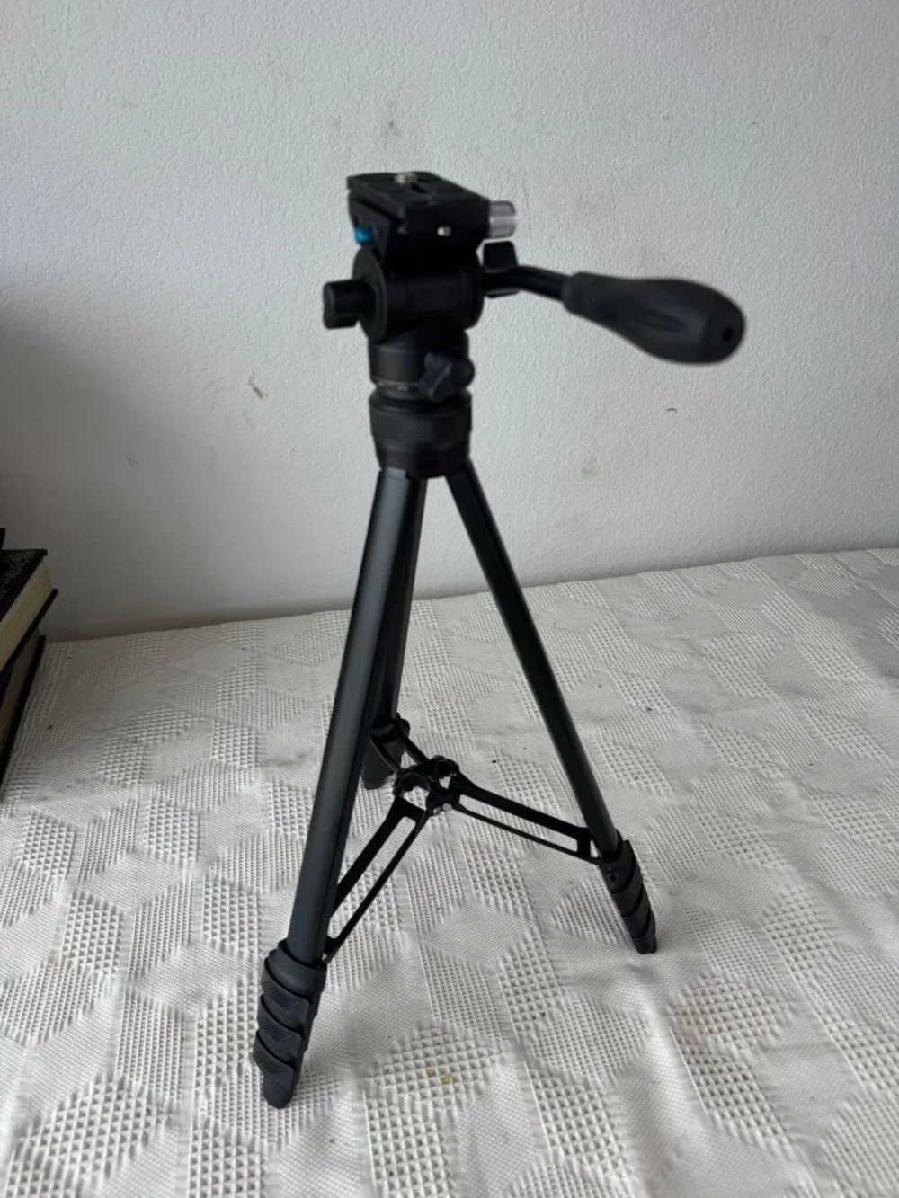 Lightweight Black Camera Tripod w Adjustable Head & Quick Release Plate